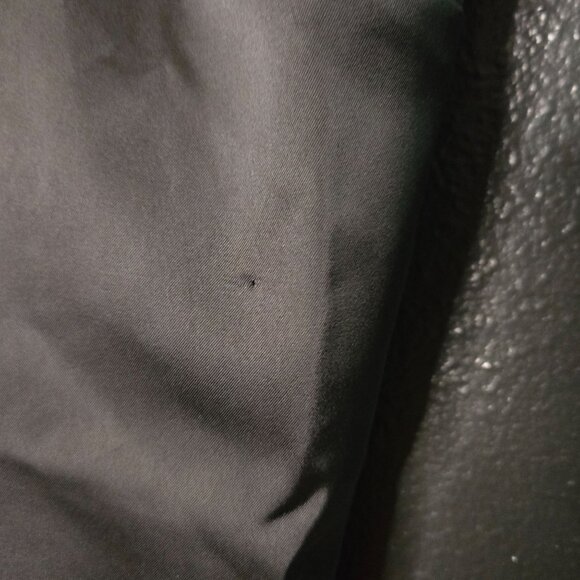 NWT Flaw Versona Women's M Satin Feather Strap Sleeveless Top Tank Top Black - Picture 8 of 9